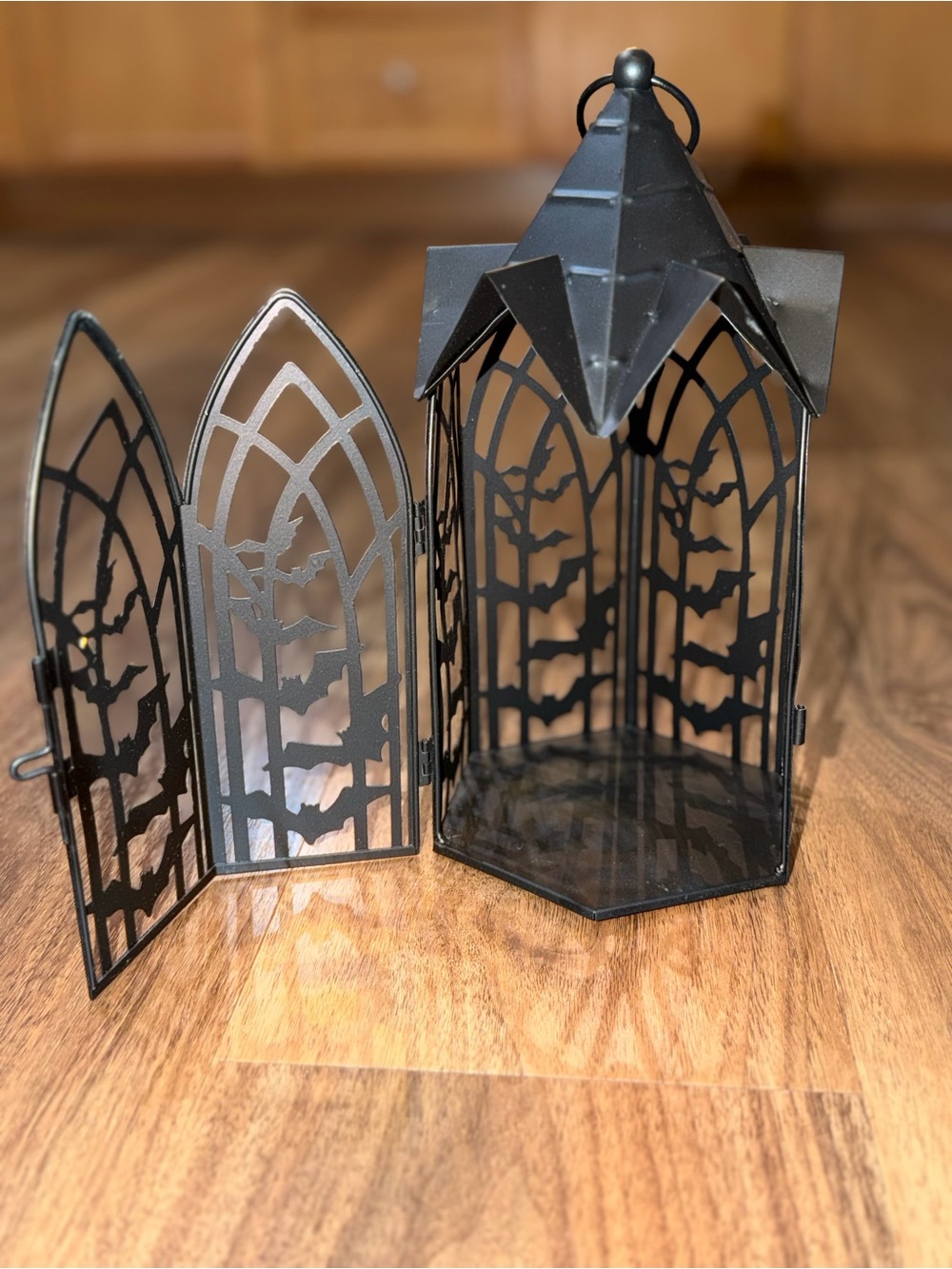 Gothic Black Metal Bat Cutout Lantern Candle Holder Halloween Decor